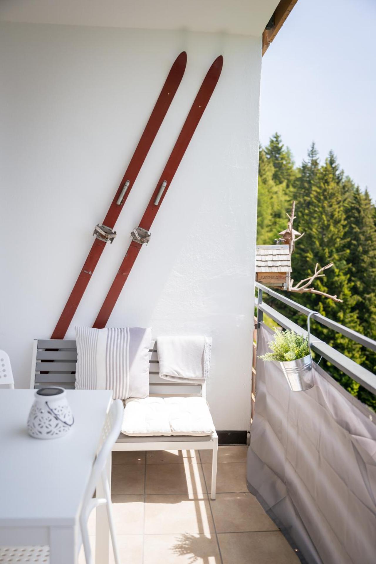 Mooki Mountain & Pool Gerlitzen Apartment Kanzelhohe Экстерьер фото